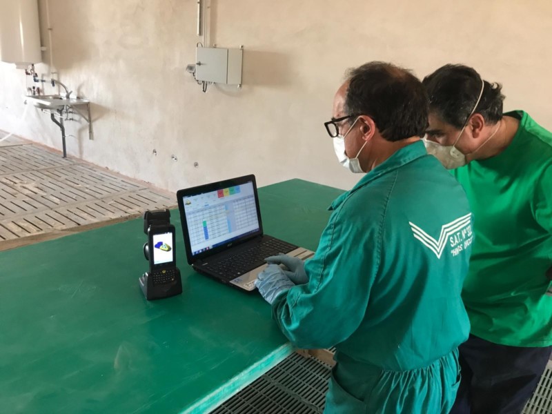 tecnología en granja el bardal de agroalimentaria chico