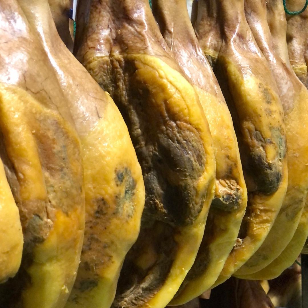 How to choose the perfect cured ham